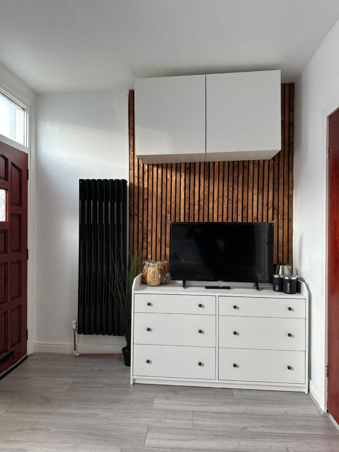 Modern En Suite Bedroom Close To City Centre Leeds (West Yorkshire) Exterior foto